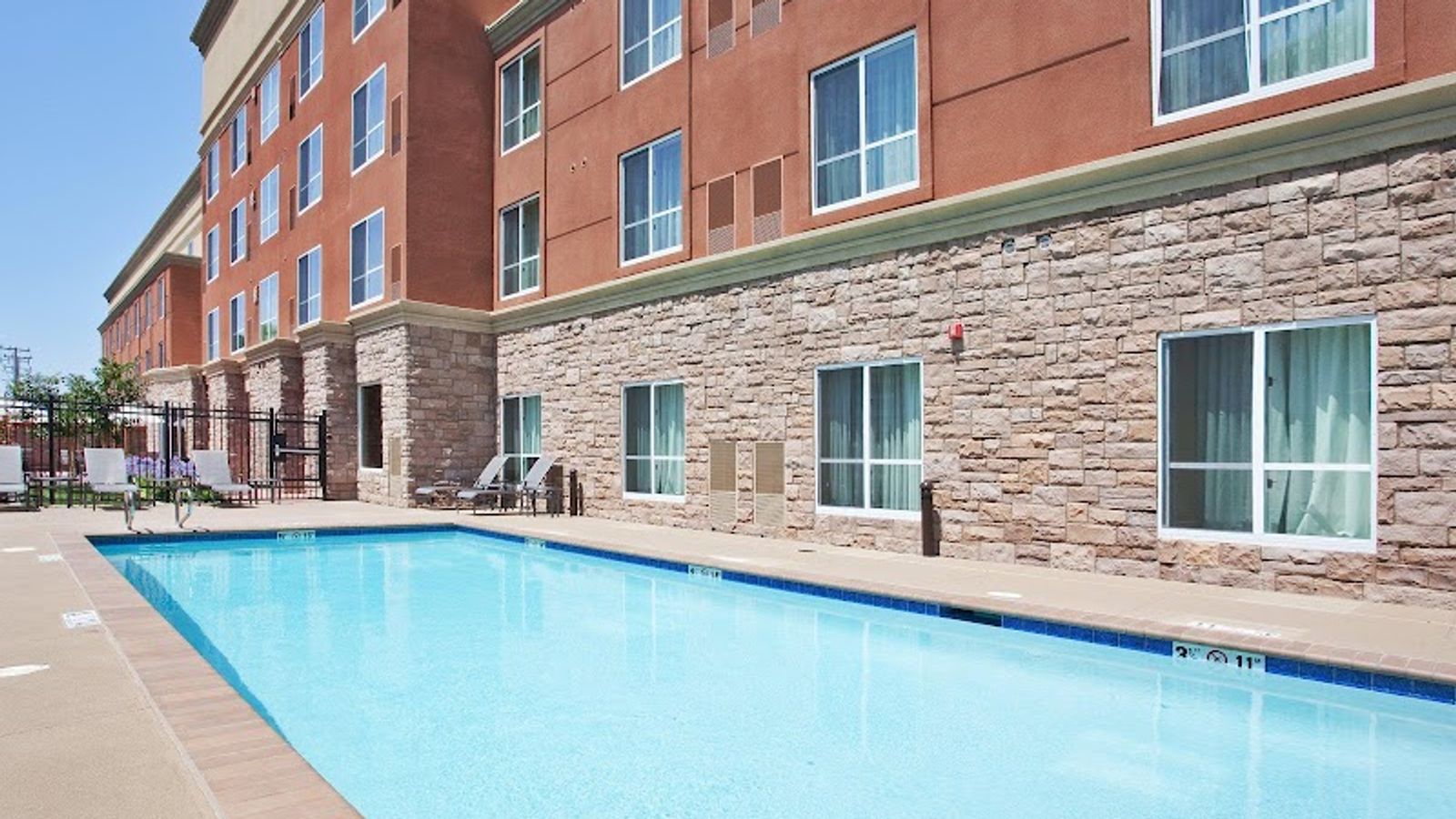 Photo of Holiday Inn & Suites Oakland - Airport, an IHG Hotel