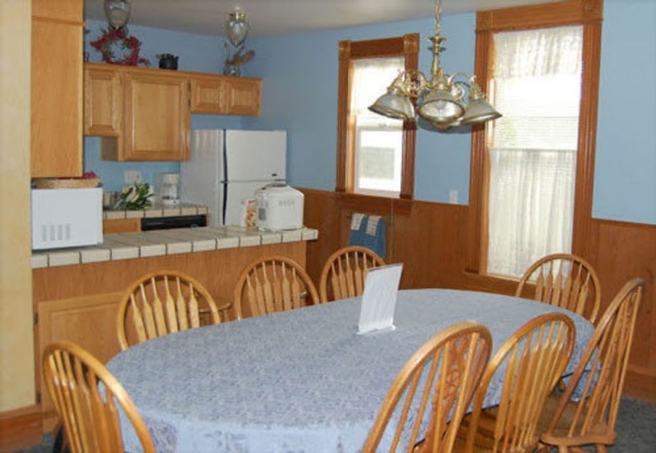 Photo of Oak Street Cottages in Ashland