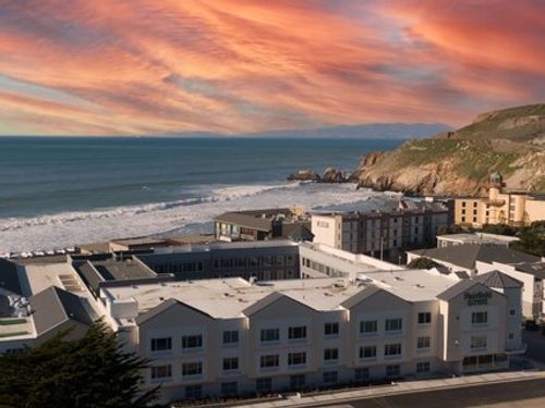 Fairfield Inn & Suites San Francisco Pacifica