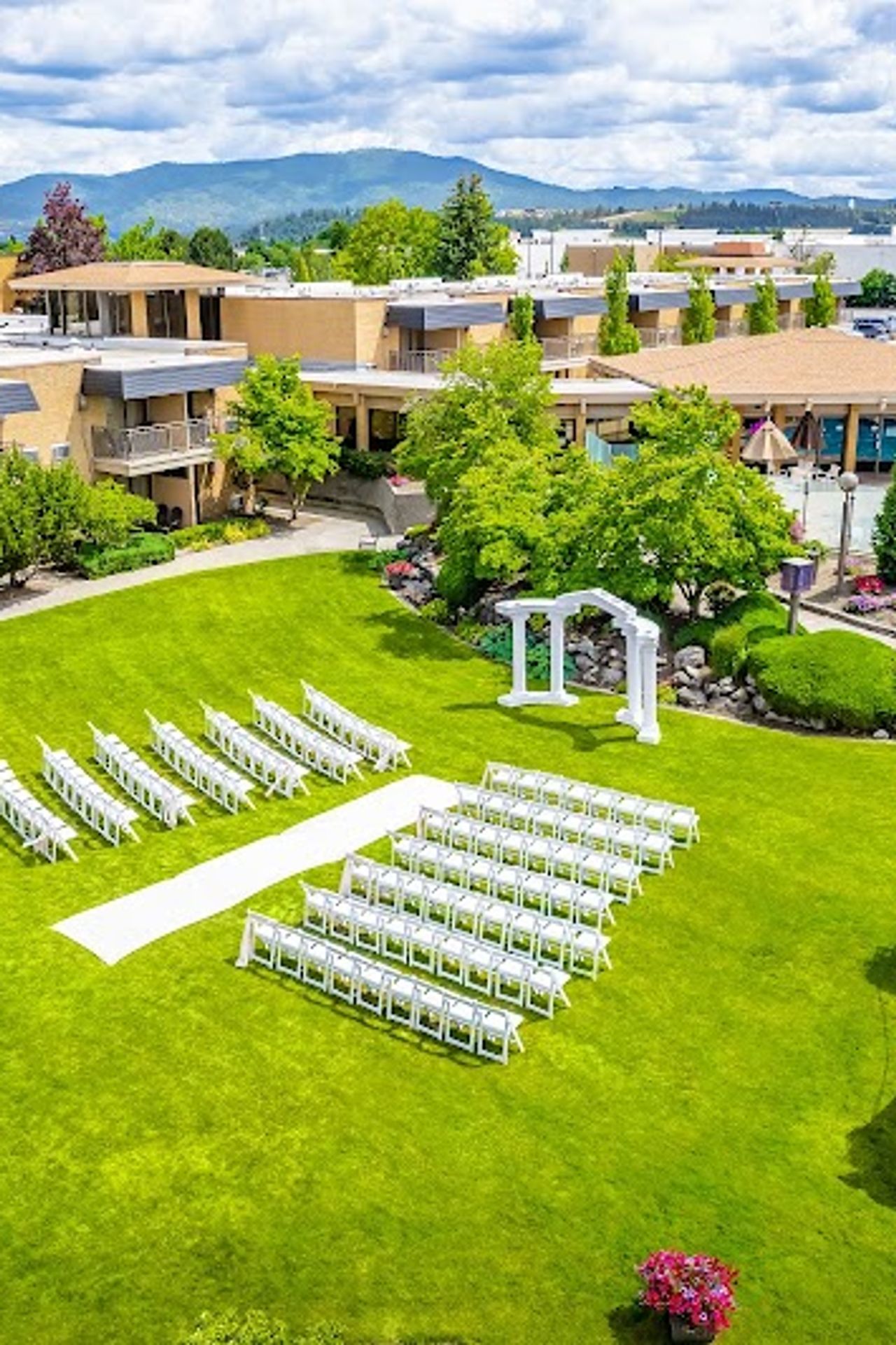 Photo of Mirabeau Park Hotel & Convention Center