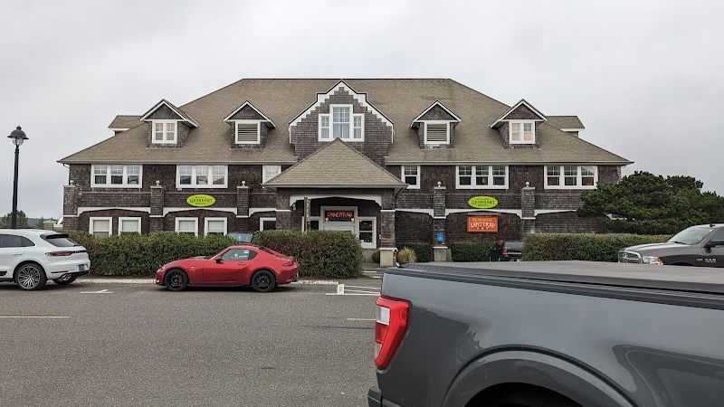 Photo of McMenamins Gearhart Hotel