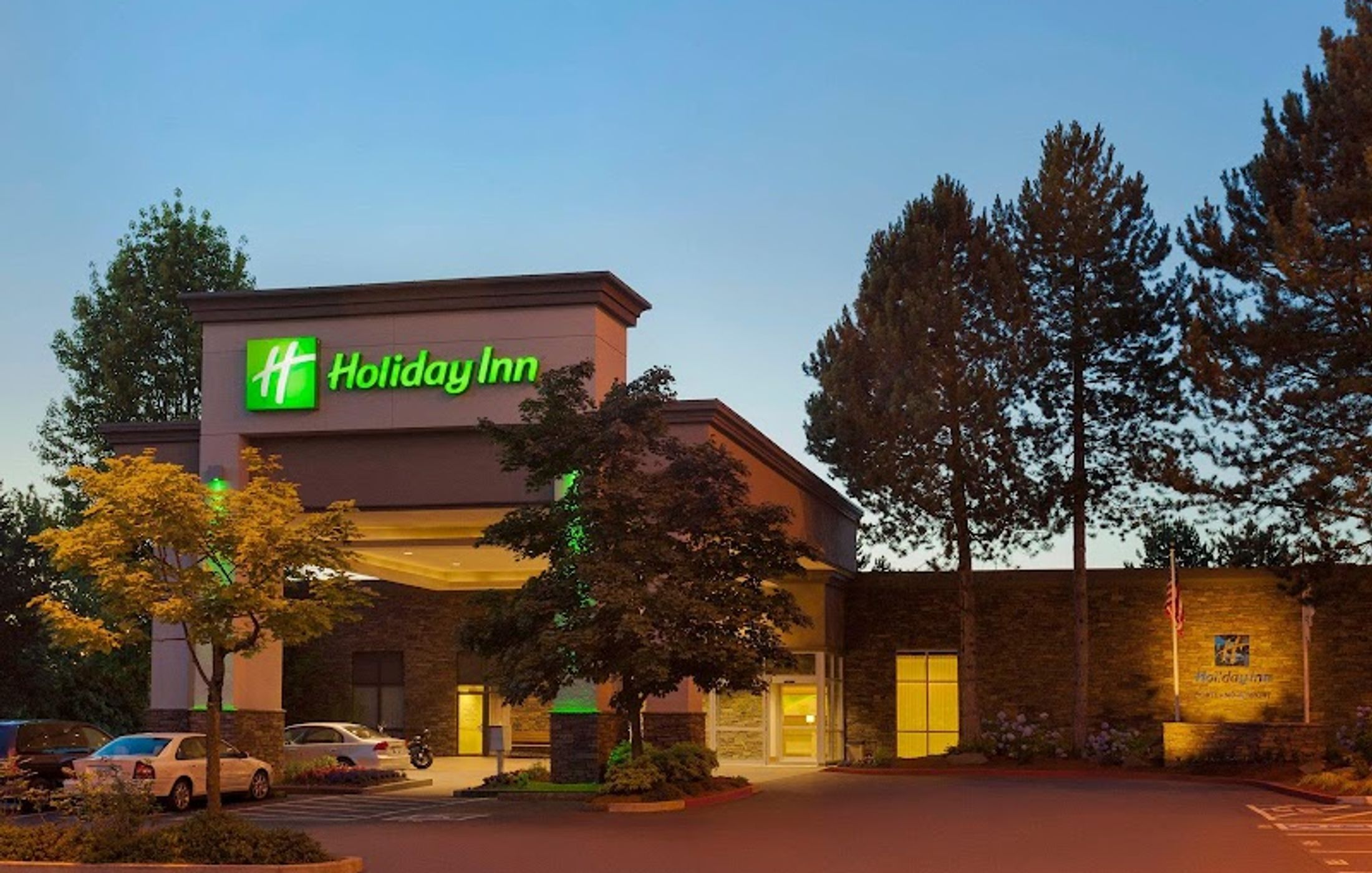 Holiday Inn Portland-Airport (I-205), an IHG Hotel