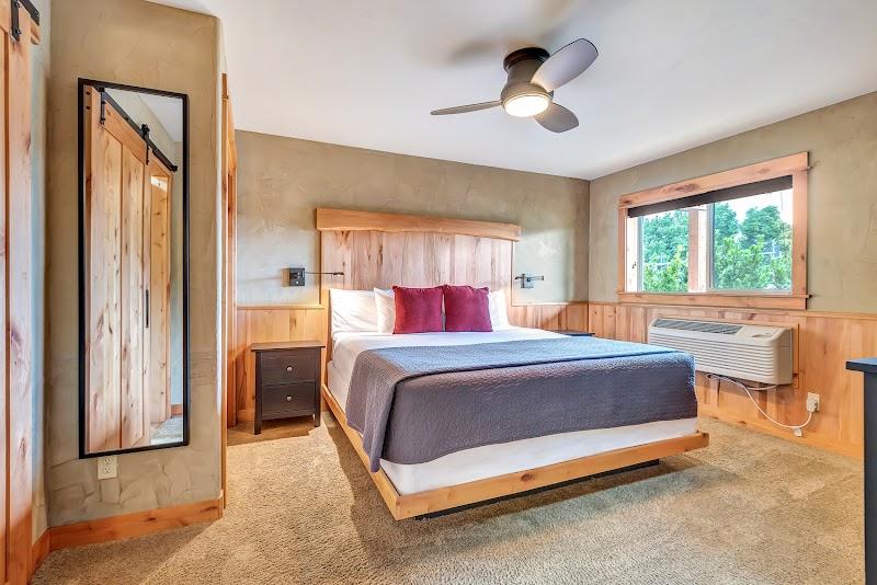 Photo of Wall Street Suites