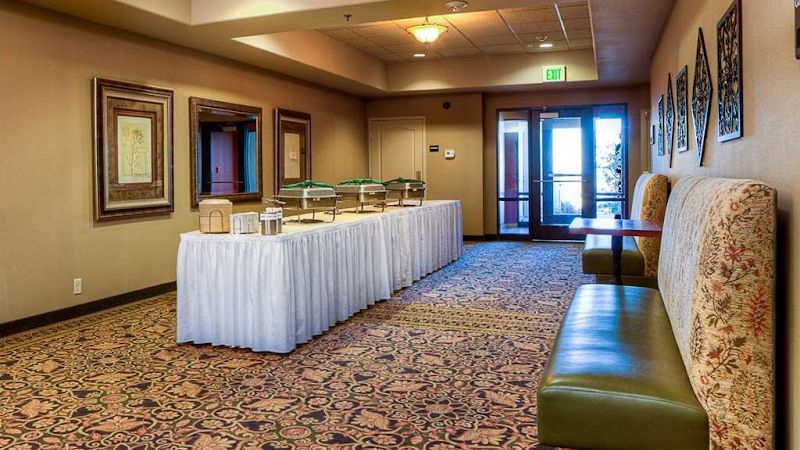 Photo of Hampton Inn & Suites Mountain Home