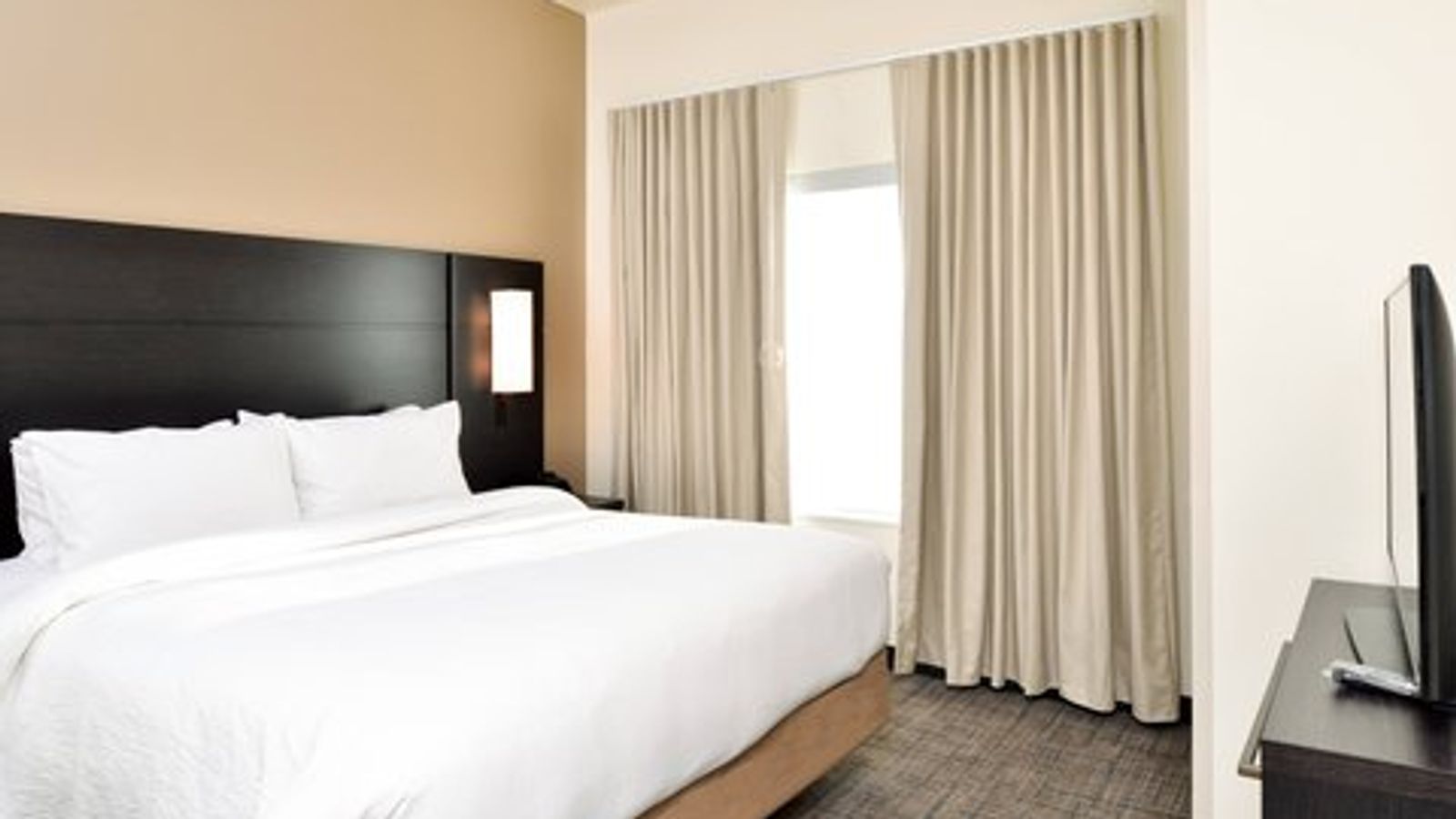 Photo of Residence Inn Bakersfield West