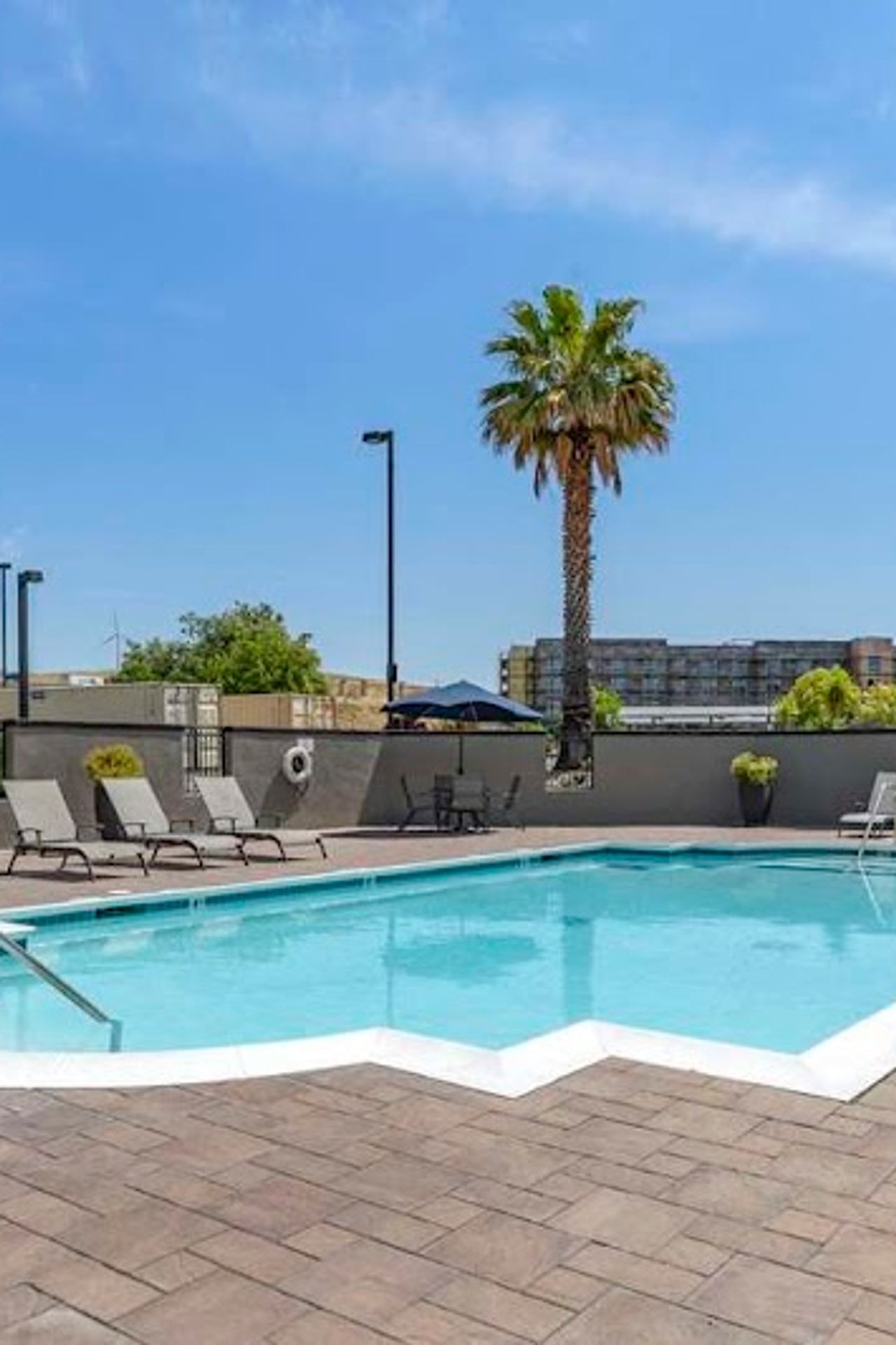 Photo of Best Western Plus Vineyard Inn