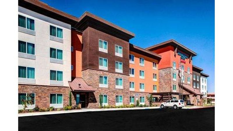 TownePlace Suites Bakersfield West