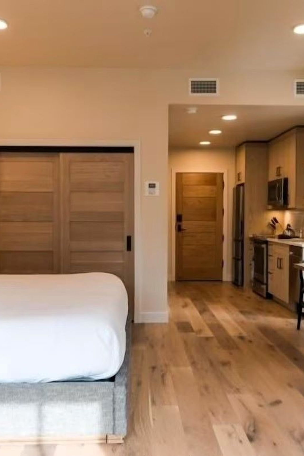 Tamarack Resort - Village Studio, 1 King Bed with Sofa bed, Private kitchen