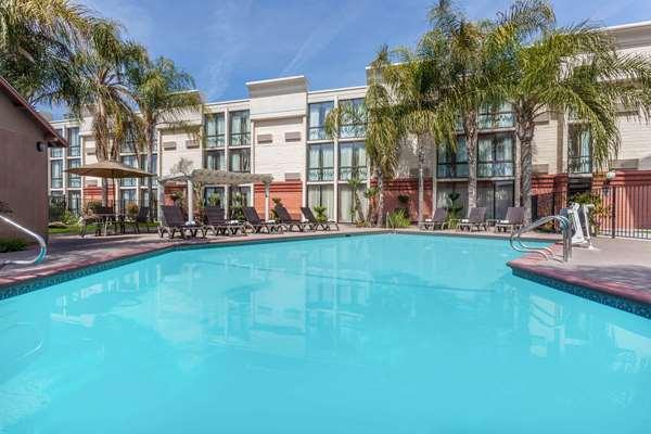 Photo of Wyndham Visalia