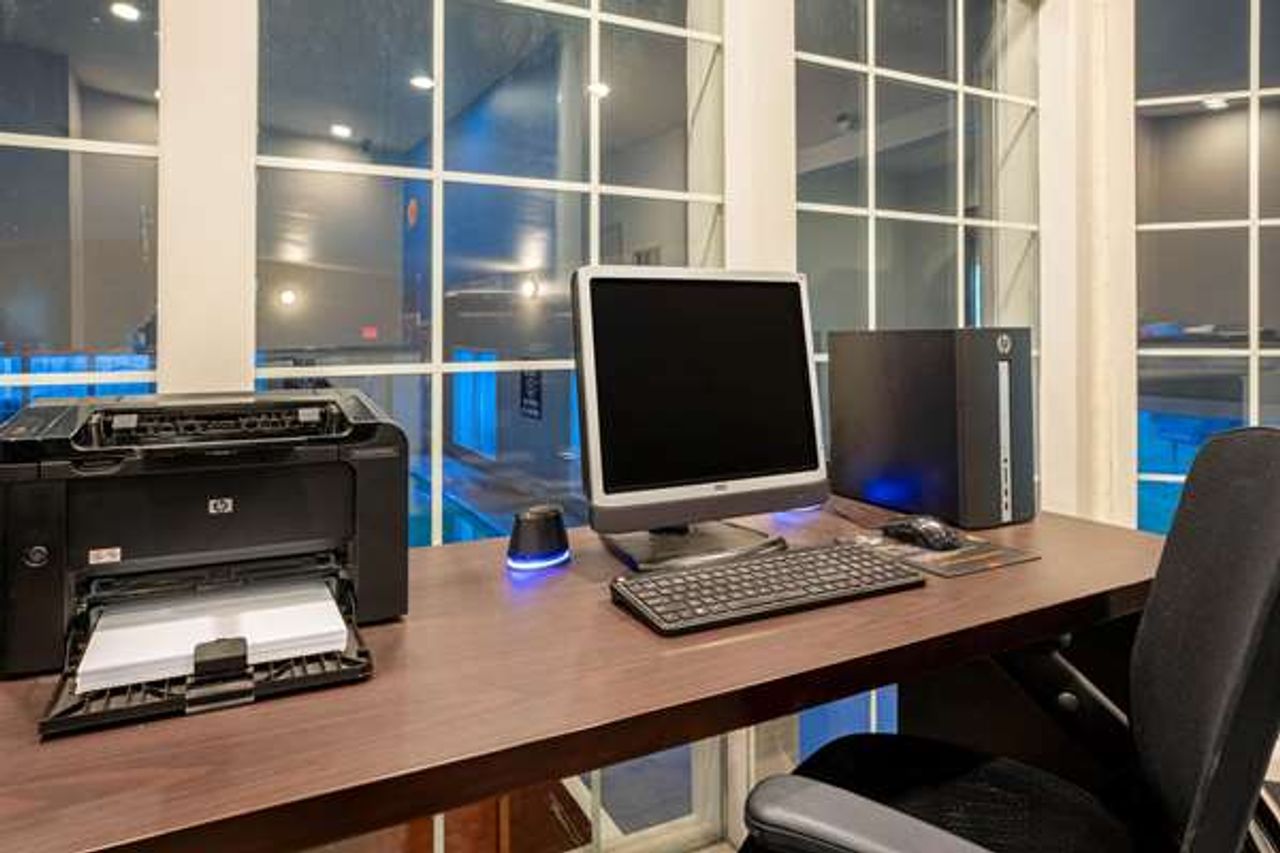 Photo of La Quinta Inn by Wyndham Caldwell