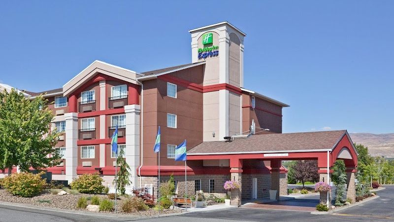 Holiday Inn Express Wenatchee, an IHG Hotel