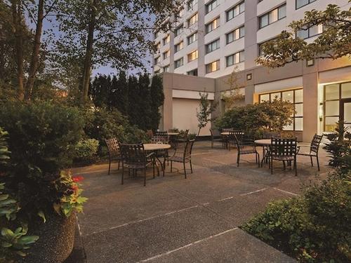 Radisson Hotel Seattle Airport