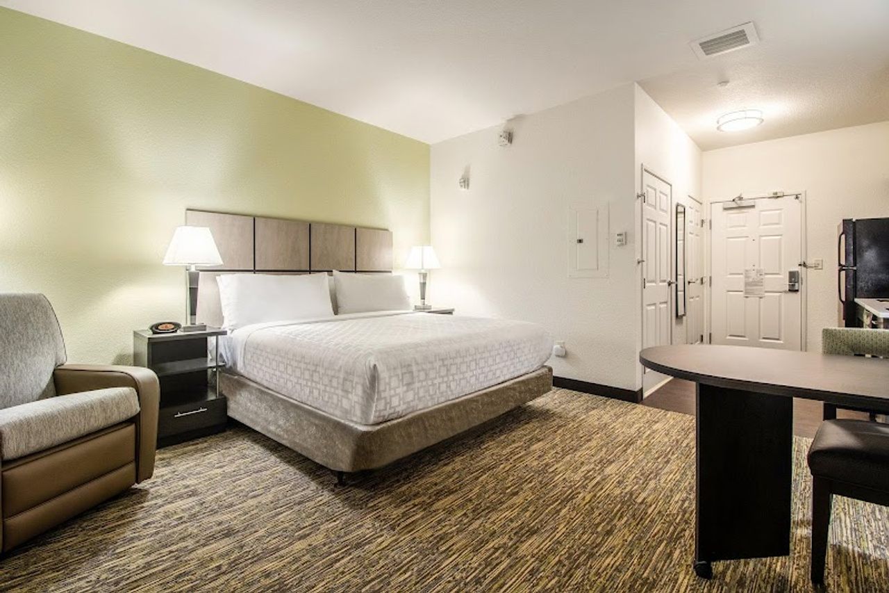 Photo of Candlewood Suites Portland-Airport, an IHG Hotel