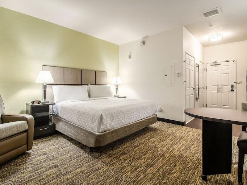 Photo of Candlewood Suites Portland-Airport, an IHG Hotel