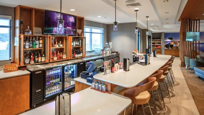 Photo of SpringHill Suites by Marriott The Dunes On Monterey Bay - On-site Bar