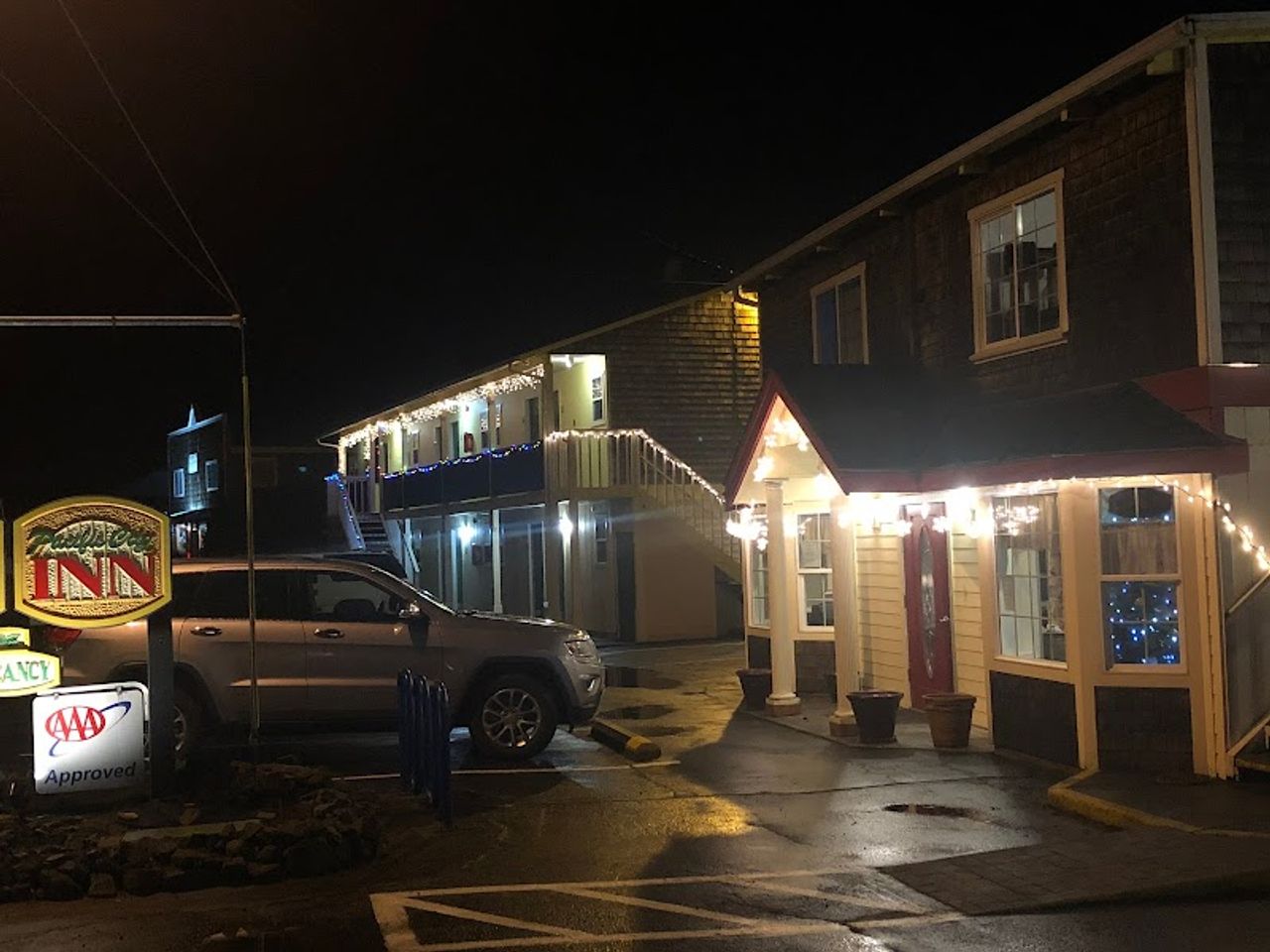 Photo of Pacific City Inn