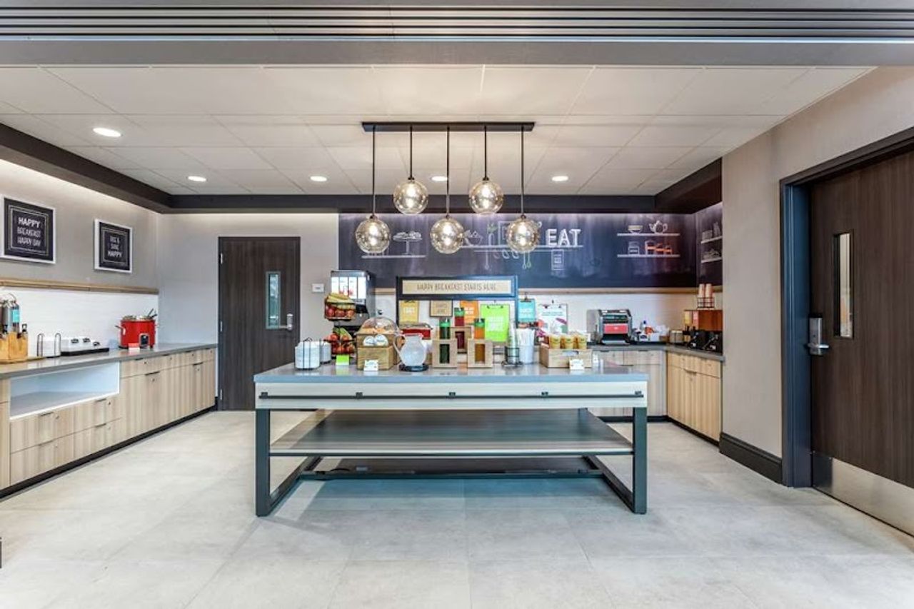 Photo of Hampton Inn Oakland Downtown-City Center