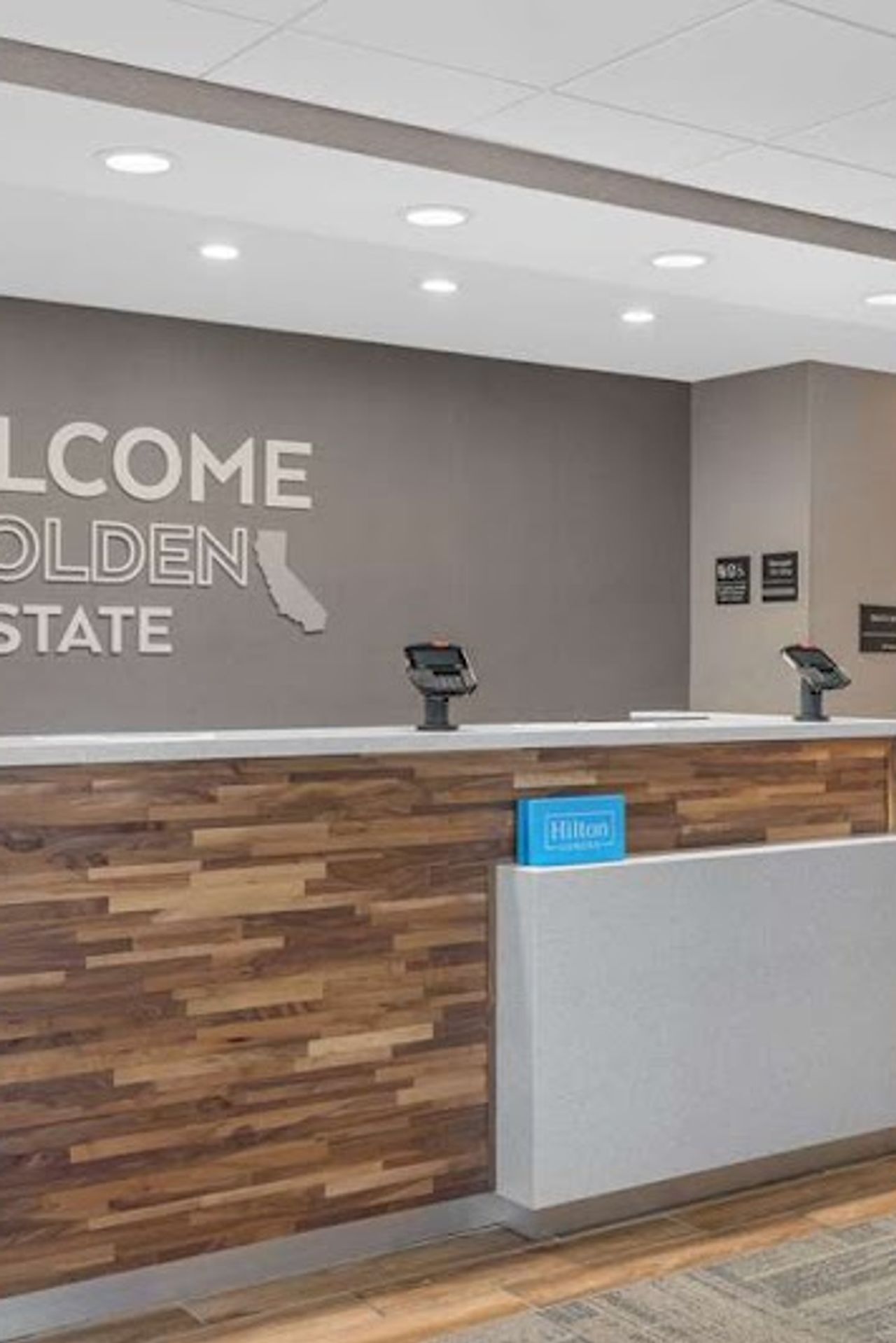 Photo of Hampton Inn & Suites Bakersfield Central