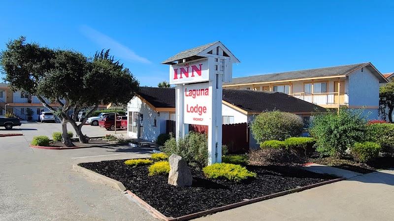 Laguna Lodge
