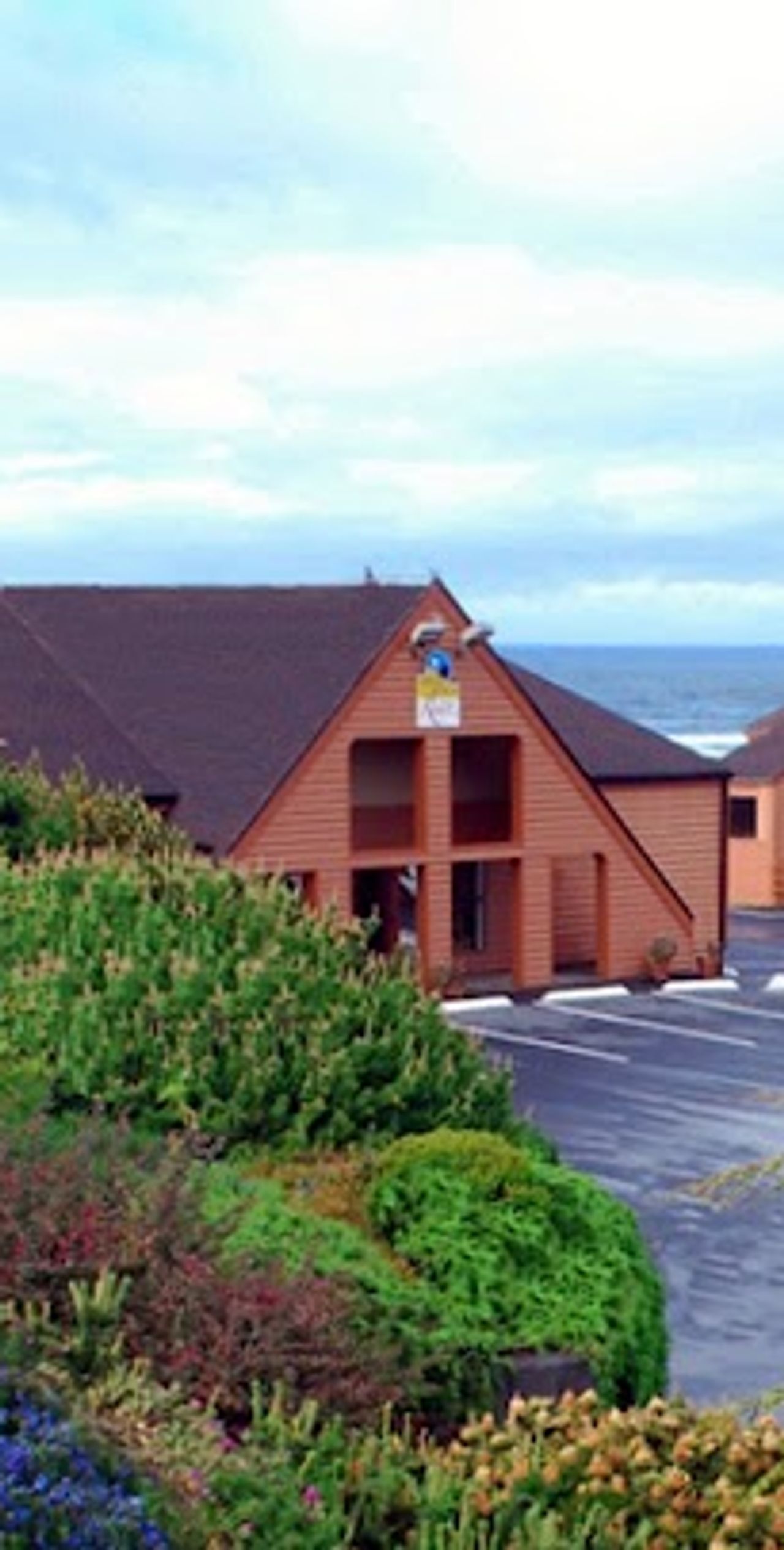 Photo of SureStay Plus by Best Western Gold Beach
