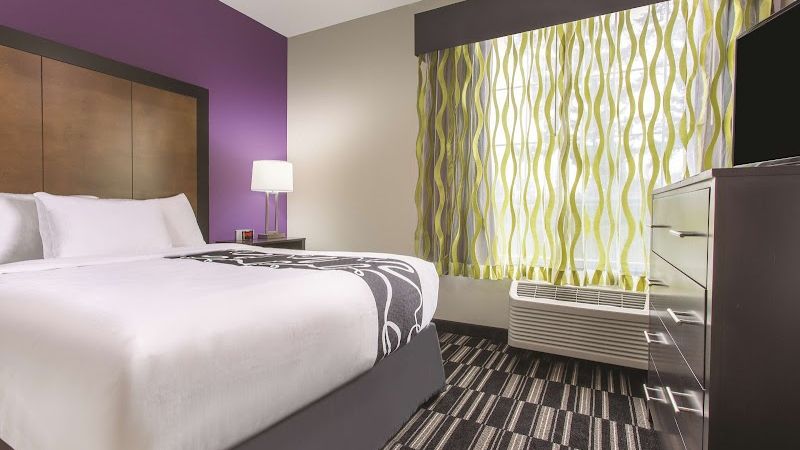 Photo of La Quinta Inn & Suites by Wyndham Tumwater - Olympia