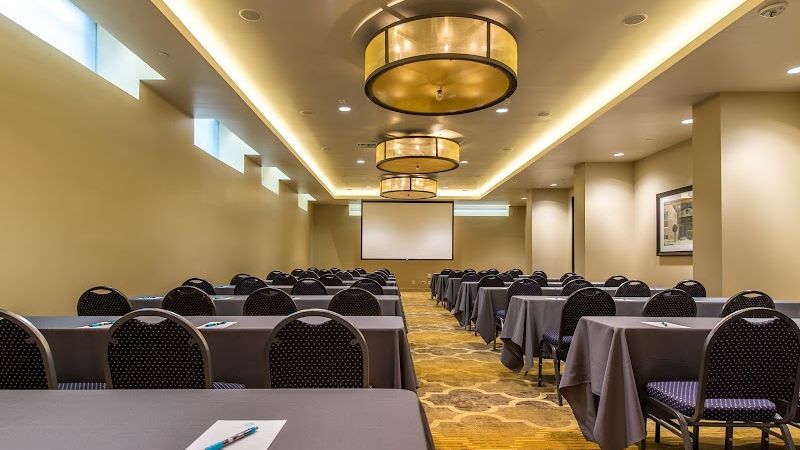 Photo of Mark Spencer Hotel Portland