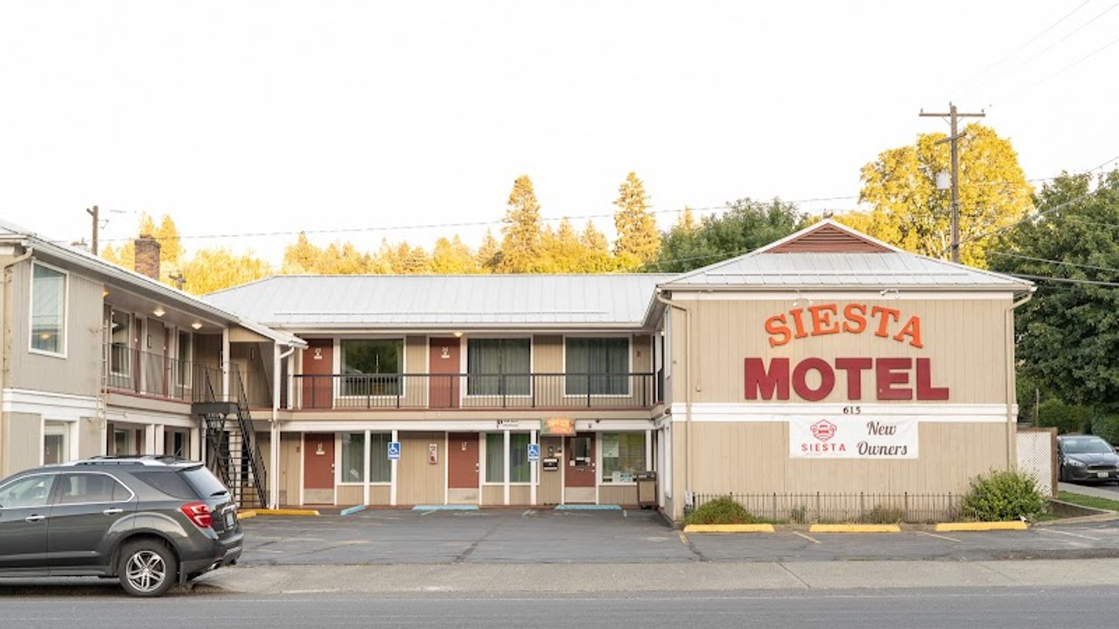 Siesta Motel