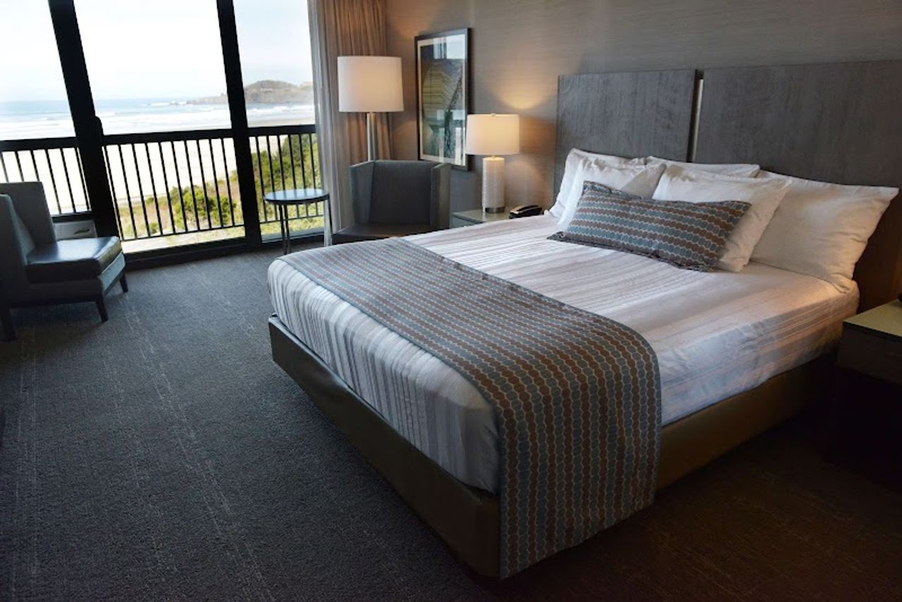 Photo of Best Western Plus Agate Beach Inn