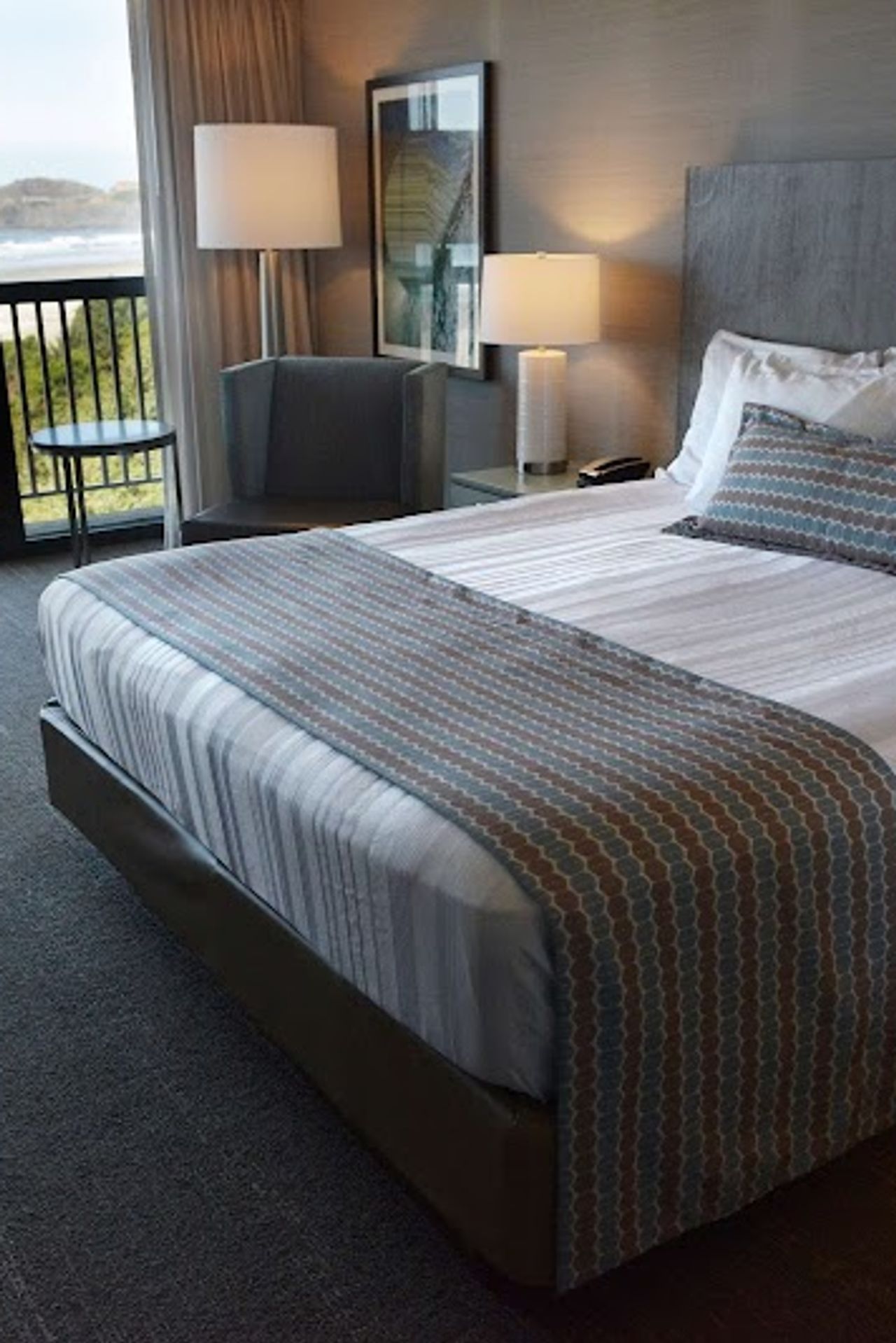 Photo of Best Western Plus Agate Beach Inn