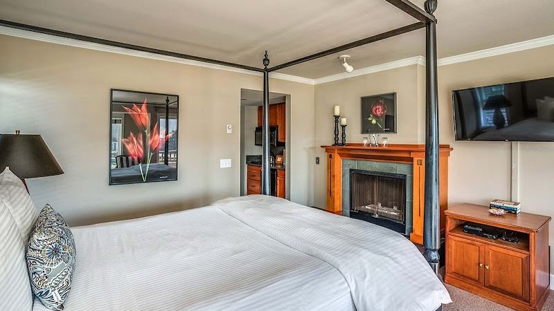 Photo of Cannon Beach Hotel Collection