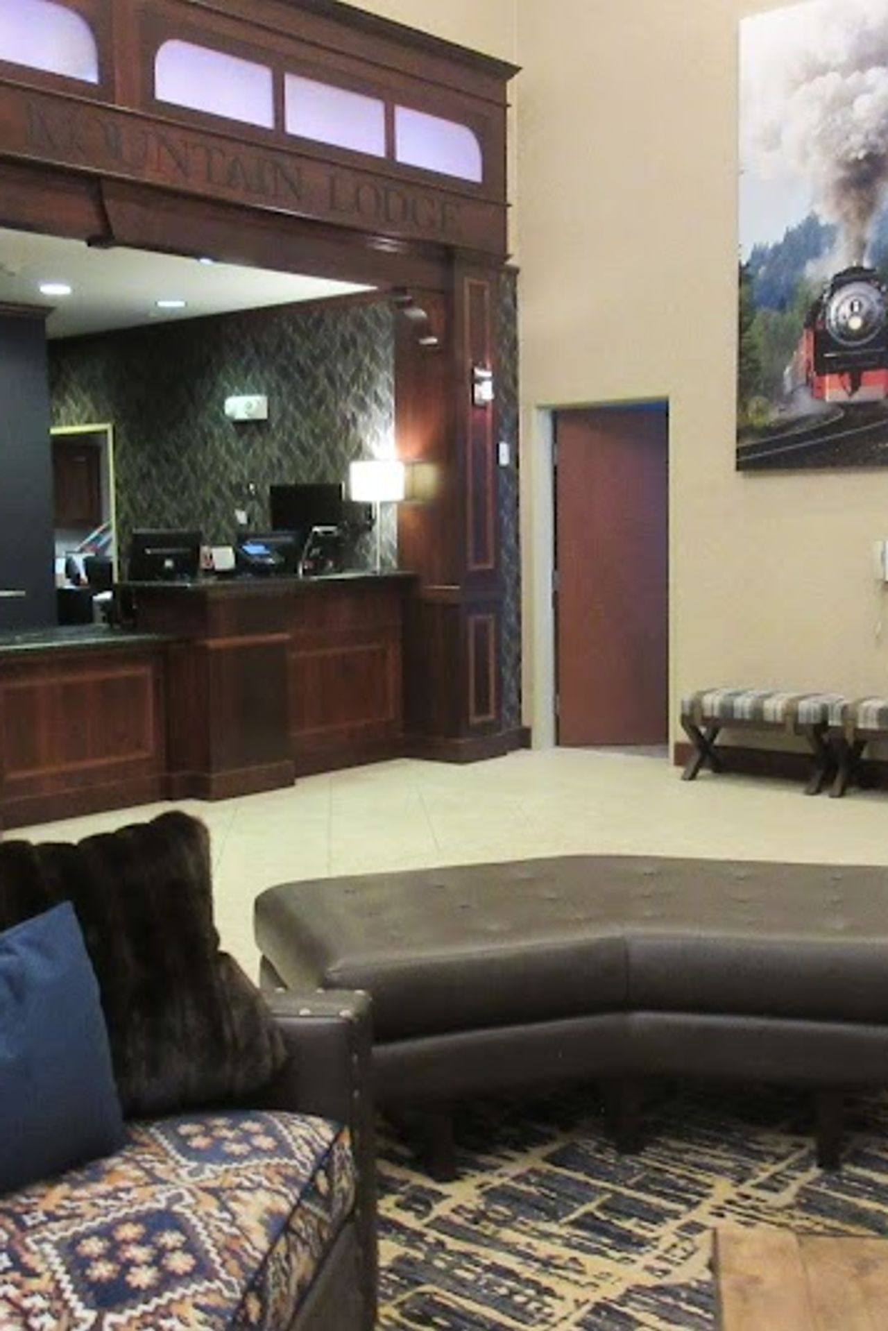Photo of Best Western Plus Ponderay Mountain Lodge