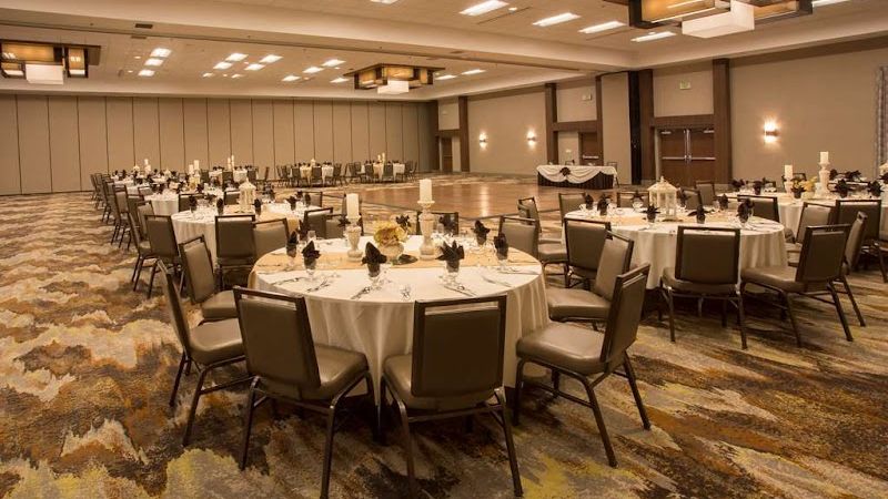 Photo of DoubleTree by Hilton Hotel Fresno Convention Center