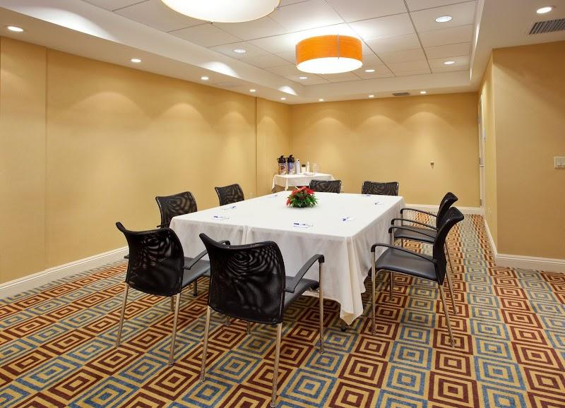 Photo of Holiday Inn Express & Suites Santa Cruz, an IHG Hotel