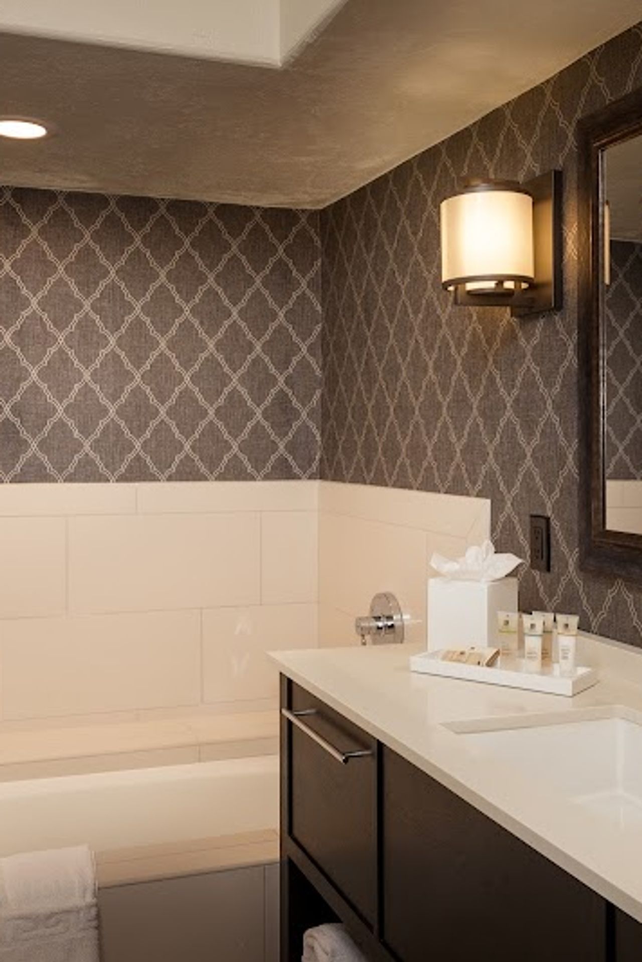 Photo of Hotel Pacific - Bathroom