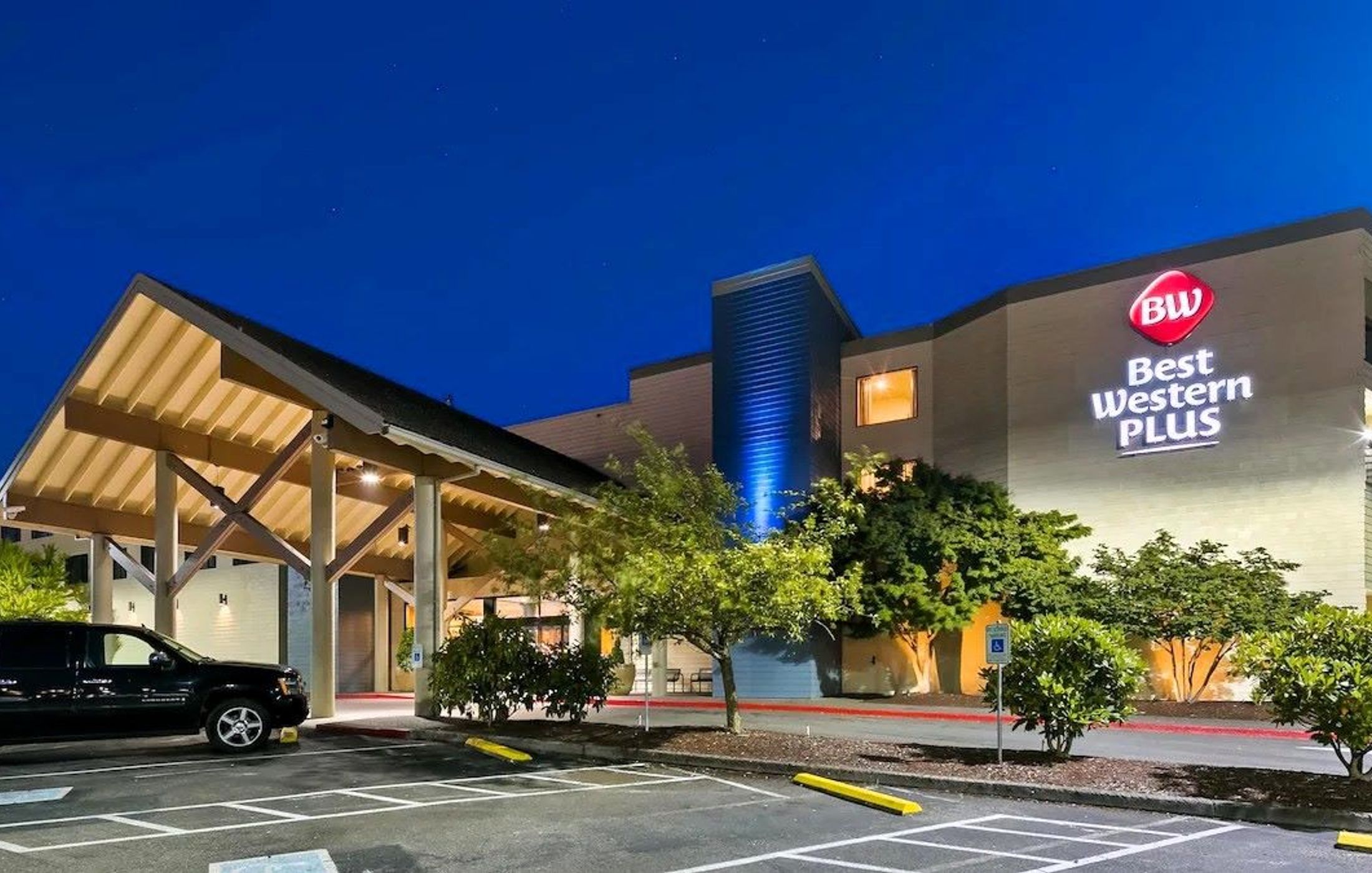 Best Western Plus Silverdale Beach Hotel