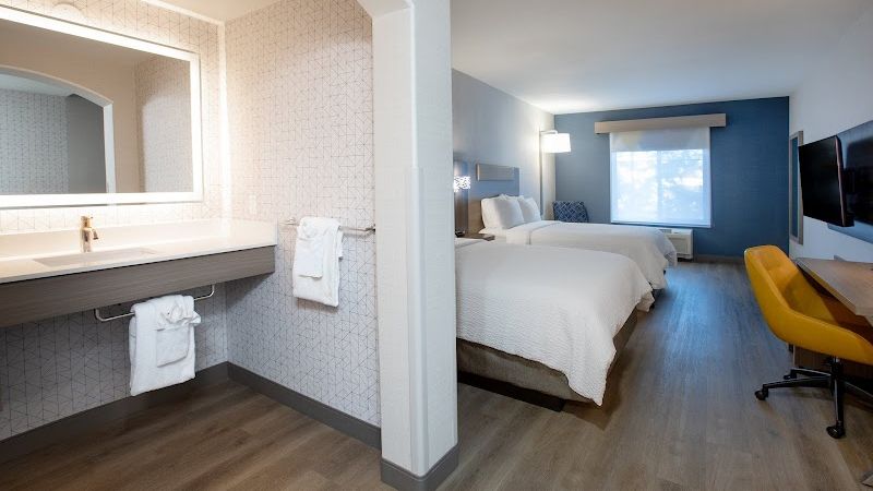 Photo of Holiday Inn Express & Suites Lathrop by IHG