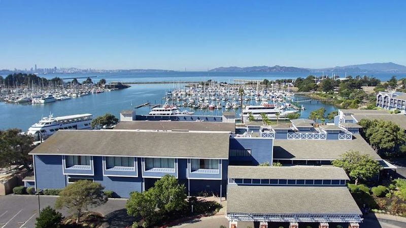 Photo of DoubleTree by Hilton Hotel Berkeley Marina