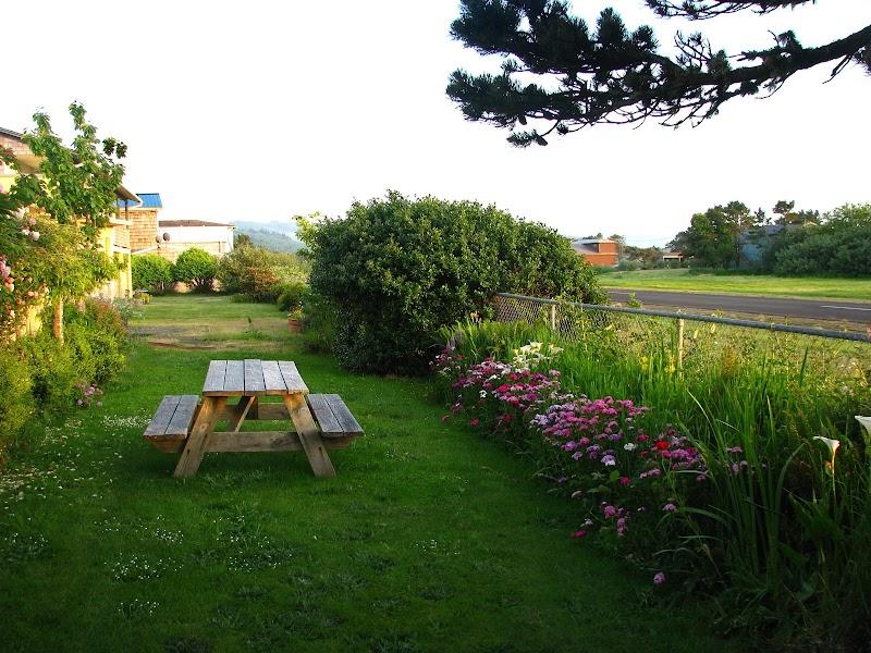 Photo of Pacific City Inn - Outdoor Seating Area