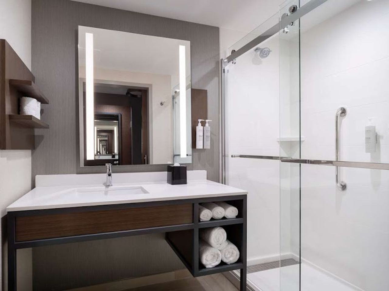 Photo of Hilton Garden Inn Visalia