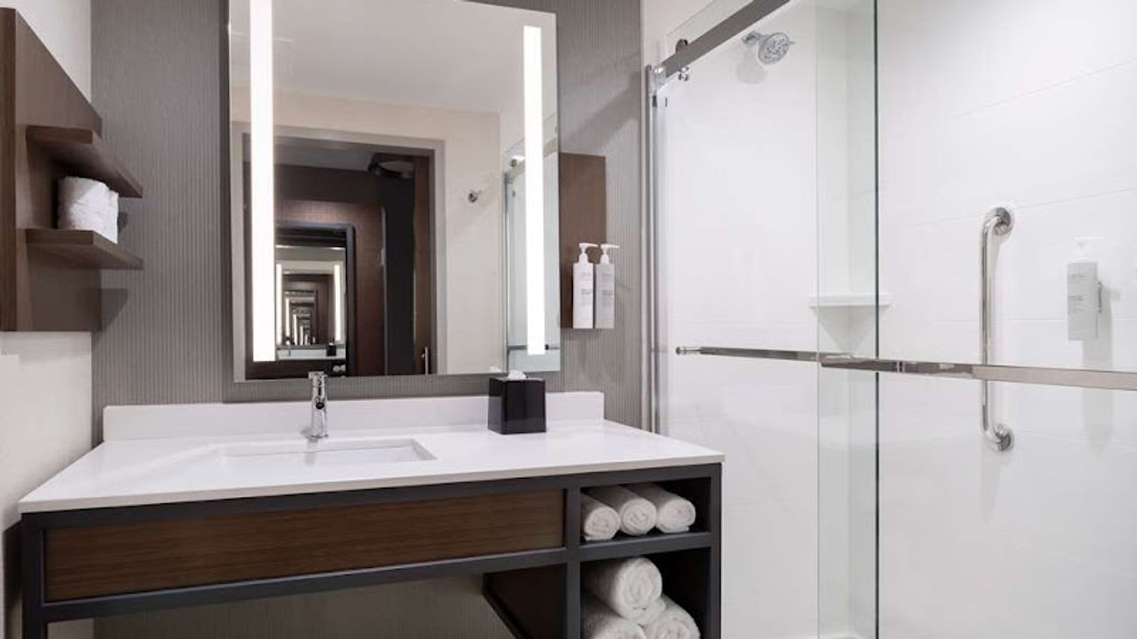 Photo of Hilton Garden Inn Visalia