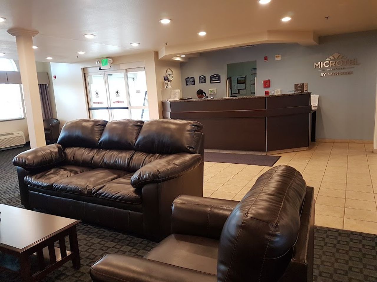 Photo of Microtel Inn & Suites by Wyndham Klamath Falls