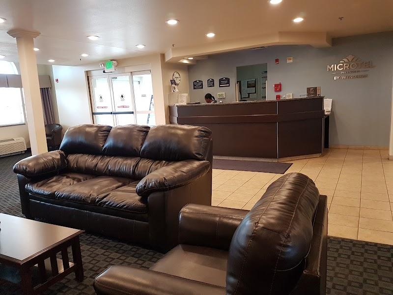 Photo of Microtel Inn & Suites by Wyndham Klamath Falls