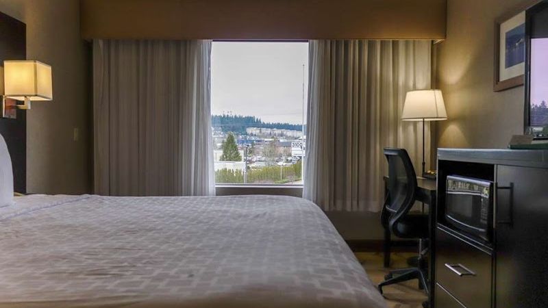 Photo of Best Western Plus Silverdale Beach Hotel