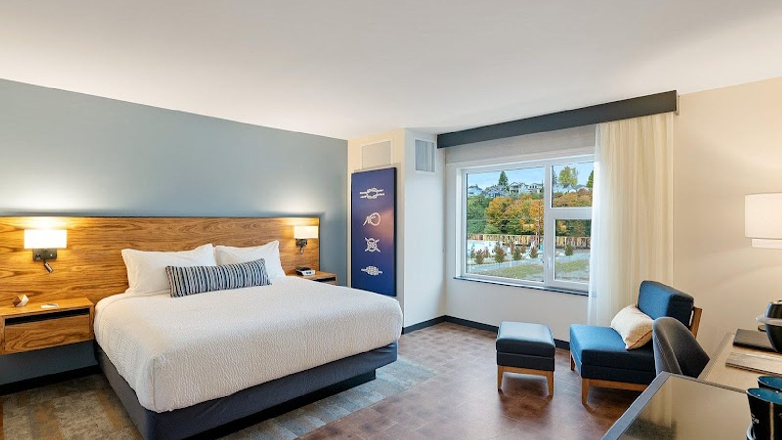 Photo of Hotel Indigo Seattle Everett Waterfront, an IHG Hotel