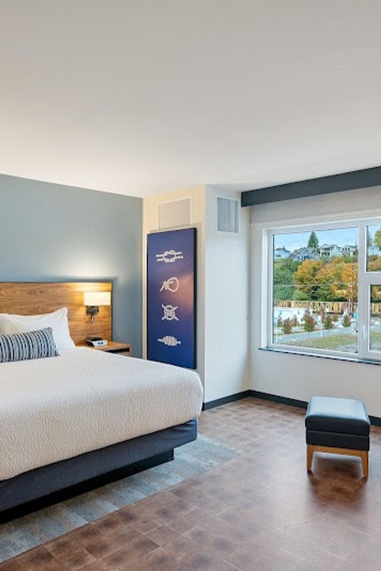 Photo of Hotel Indigo Seattle Everett Waterfront, an IHG Hotel