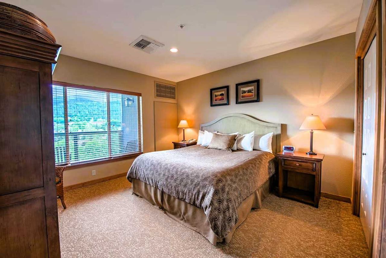 Silver Mountain Resort - 1 Bedroom condo, Bedroom