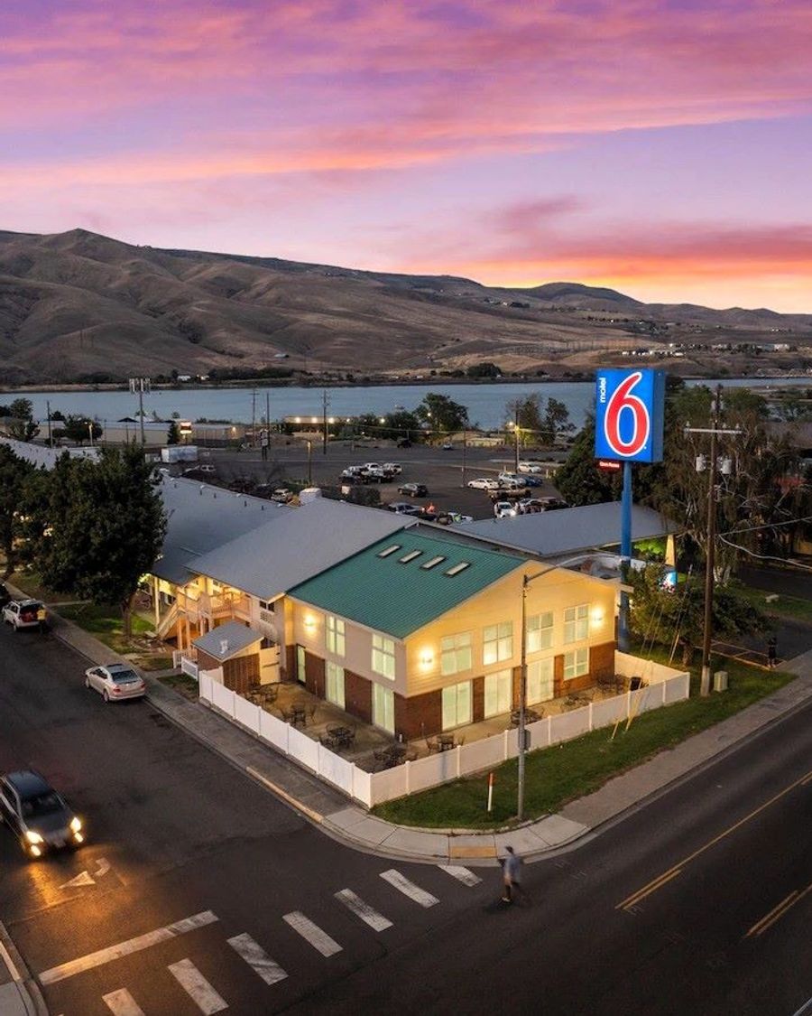 Motel 6 Clarkston, WA