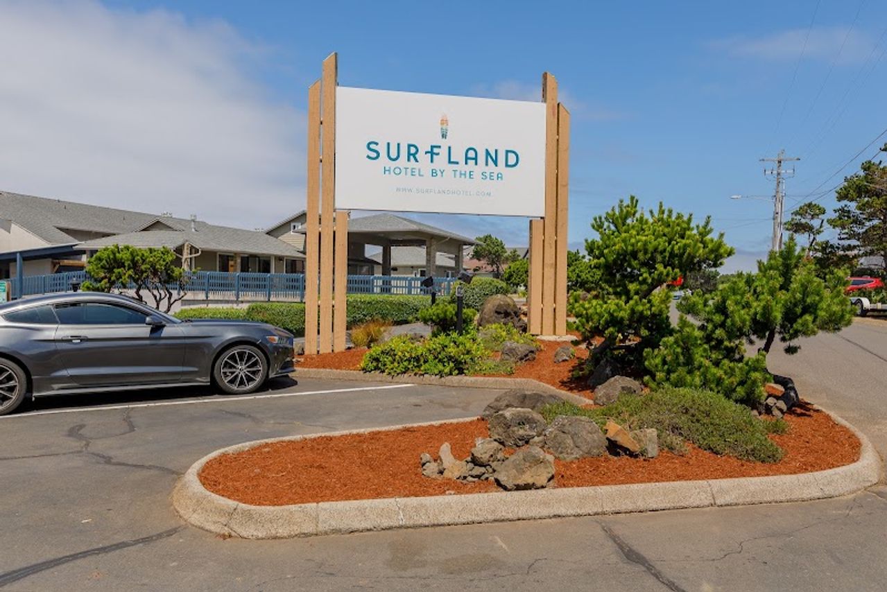 Photo of Surfland Hotel - Exterior