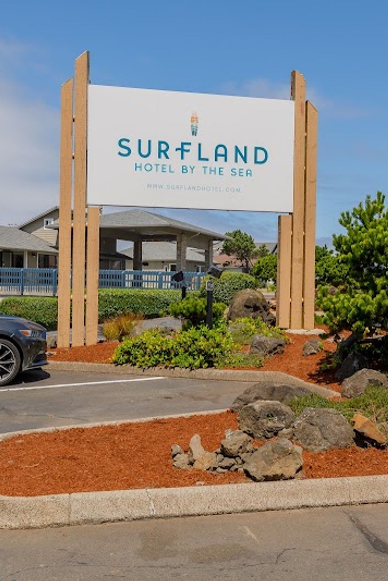 Photo of Surfland Hotel - Exterior