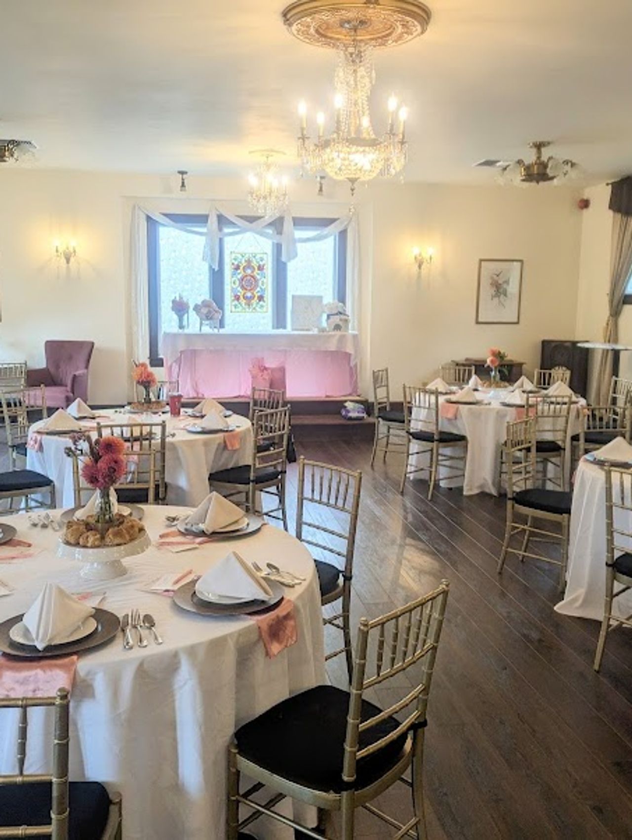 Photo of Swantown Inn